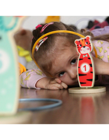 Tooky Toy Drewniana Gra Zręcznościowa Rzut do Celu Zwierzątka 15 el.