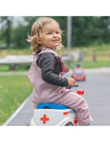 FALK Jeździk Samochód Ambulans z Klaksonem od 1 roku