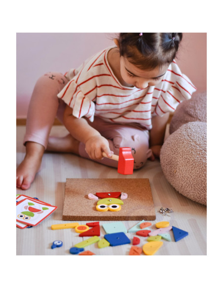 WOOPIE GREEN Drewniana Przybijanka z Młotkiem Układanka 20 wzorów 82 el. Certyfikat FSC