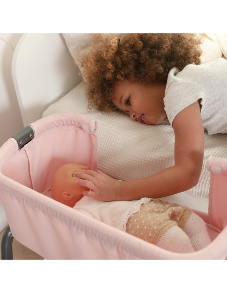 Smoby Łóżeczko Maxi-Cosi Quinny dla Lalek 38 cm ze Schowkiem i Regulacją Wysokości