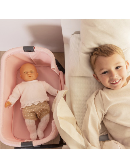 Smoby Łóżeczko Maxi-Cosi Quinny dla Lalek 38 cm ze Schowkiem i Regulacją Wysokości