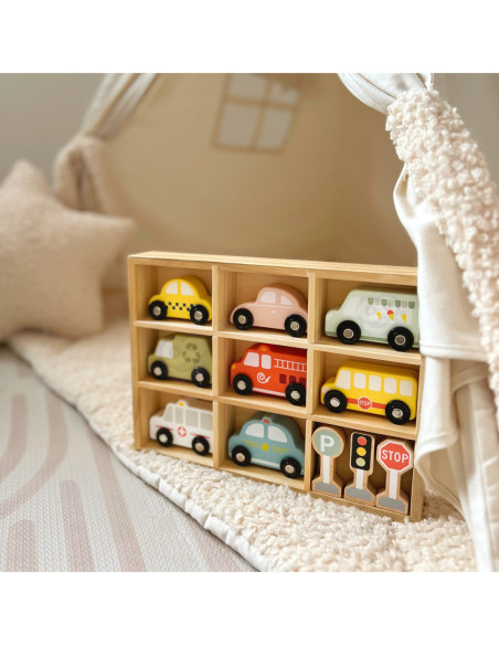 TOOKY TOY Zestaw Drewnaych Pojazdów i Znaków Drogowych w Pudełku