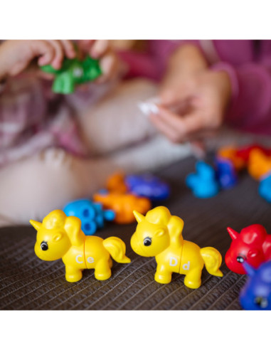 WOOPIE Zestaw Edukacyjnych jednorożców "Dopasuj Literki" 13 el.