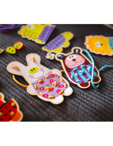 WOOPIE GREEN Edukacyjna Drewniana Sznurowanka Zwierzątka do Nawlekania