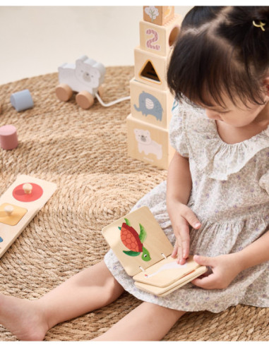 VIGA Zestaw Zabawek Edukacyjnych Pudełko Box od 12 miesiąca do 18 miesiąca