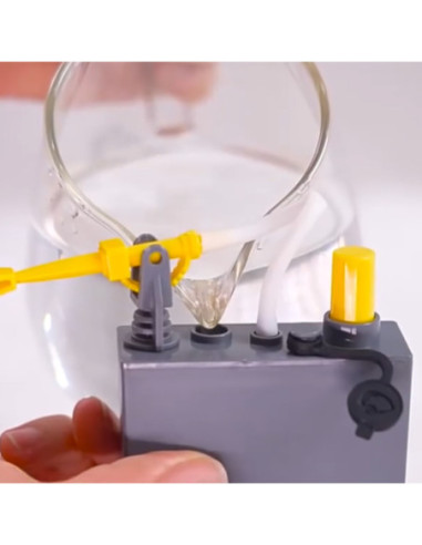 WOOPIE Ciężarówka Wóz Strażacki Na Wodę Dźwięk Światła 1:14