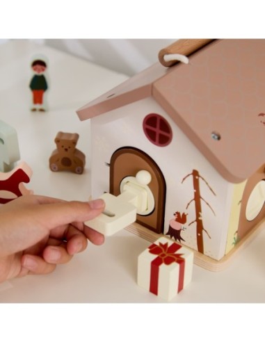 CLASSIC WORLD Drewniany Domek Sensoryczny Edukacyjny z Zamkami Kłódkami 11el.