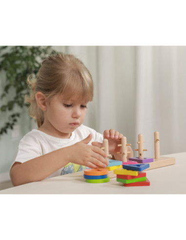 Drewniane klocki Viga Toys z sorterem kształtów