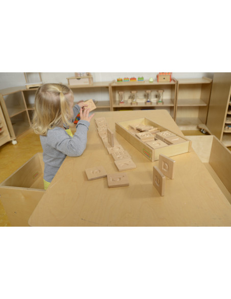 Zabawka Sensoryczna Rozpoznaj Dotykiem Literki Cyfry Kształty Masterkidz