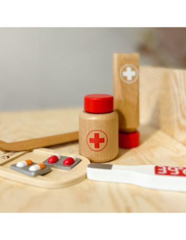 Drewniany Zestaw  Małego doktora Classic World
