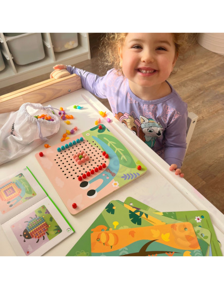 TOOKY TOY Układanka z Pinezkami Kołki Wpinaczka