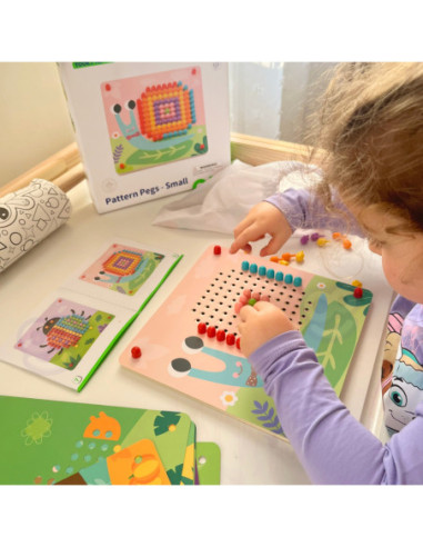 TOOKY TOY Układanka z Pinezkami Kołki Wpinaczka